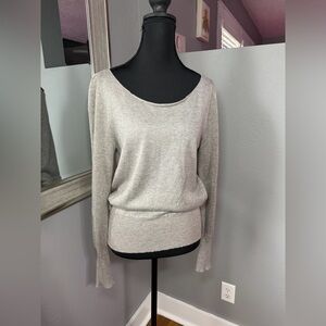 Alice + Olivia Base Grey Sweater w/ gold sparkle detail size large.